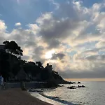 Casa Con Vistas Al Mar Y Piscina Privada Holiday home *