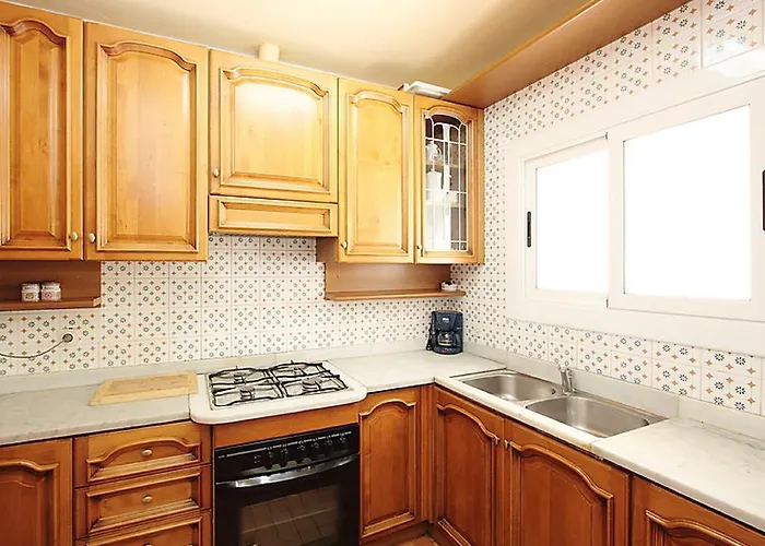 Prázdninový dům Casa Con Vistas Al Mar Y Piscina Privada *