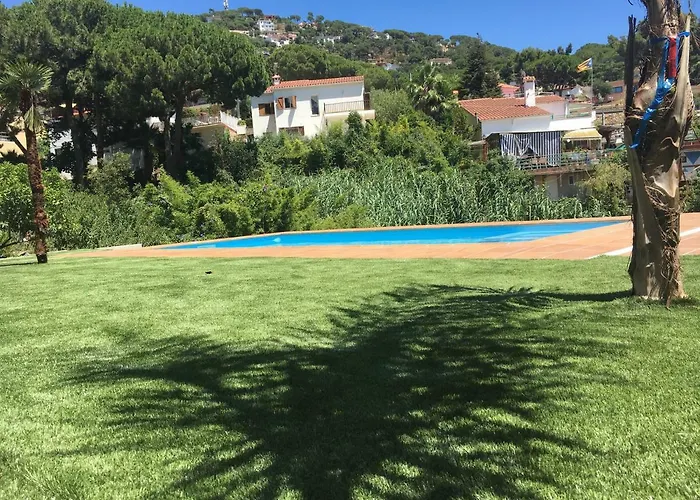 Prázdninový dům Casa Con Vistas Al Mar Y Piscina Privada *